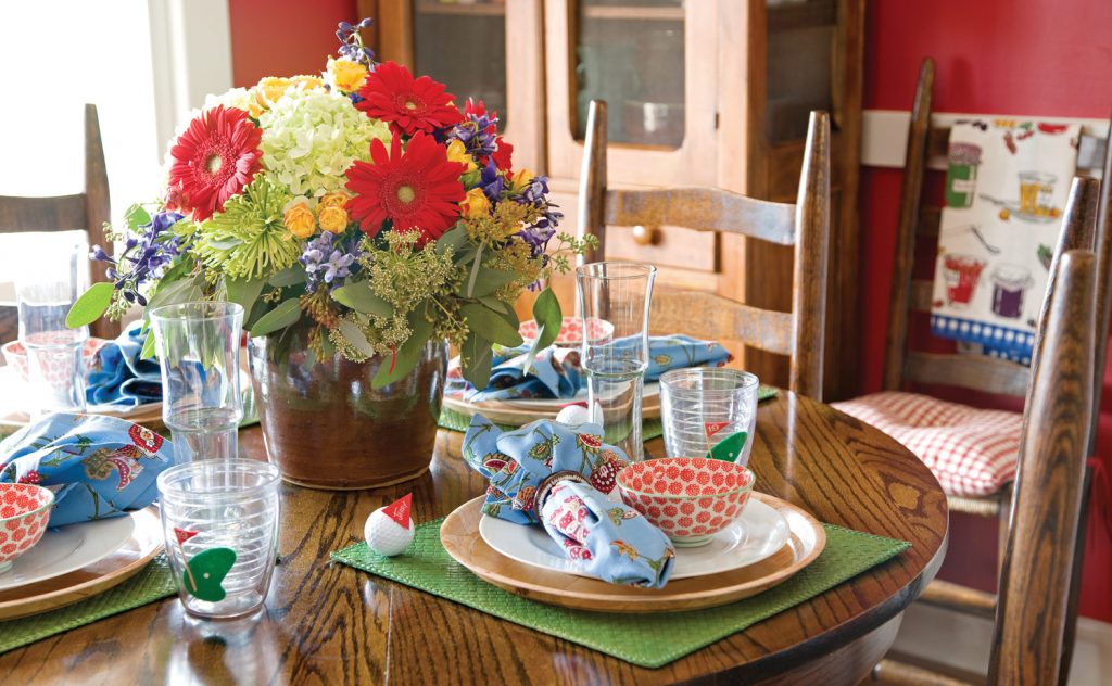 Photo of golf themed Father's Day table setting