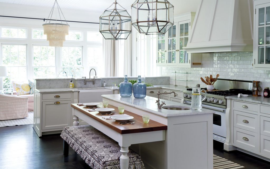 10 of Our Favorite White Kitchens