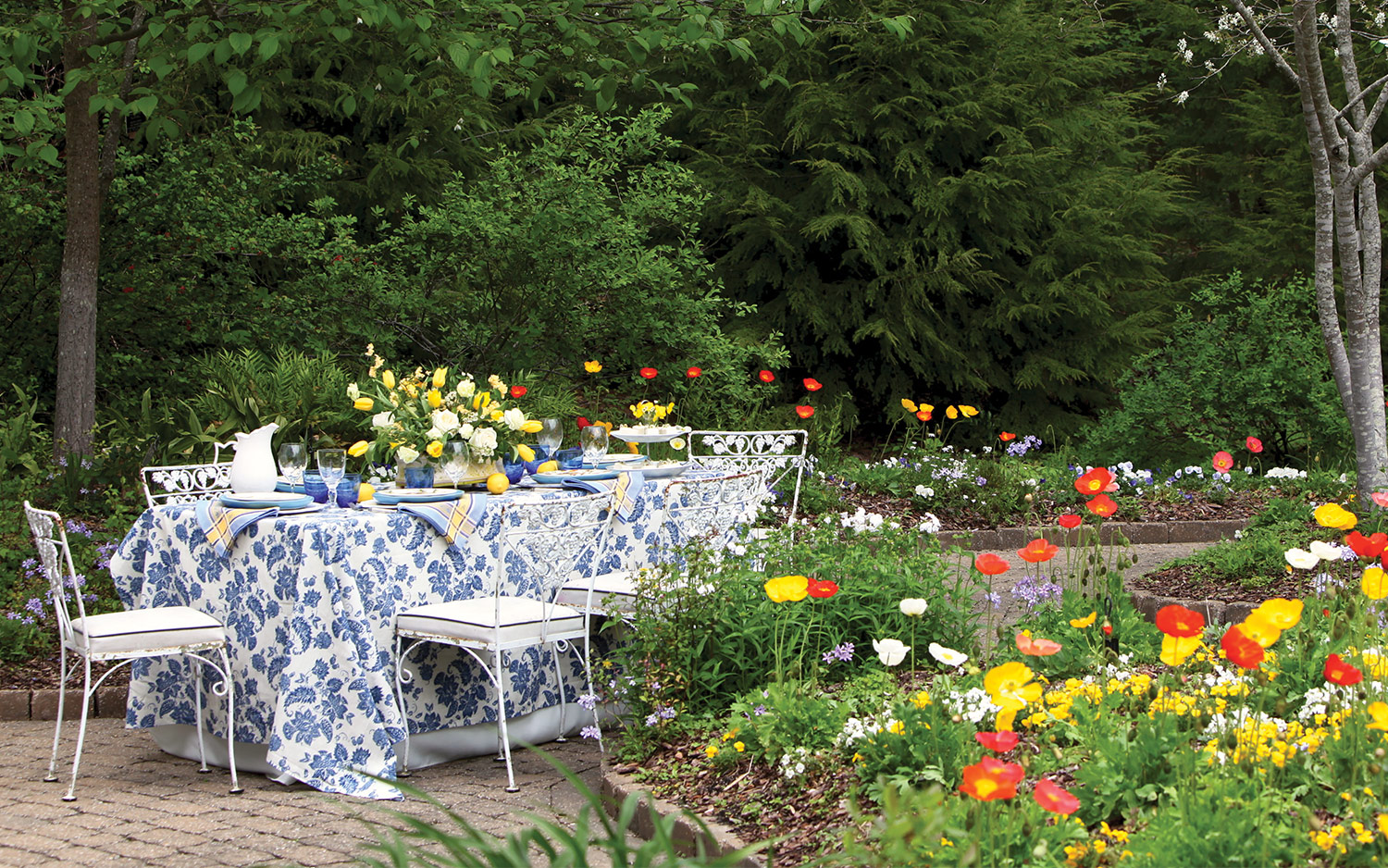 Seasonal Settings: Waltz with Flowers