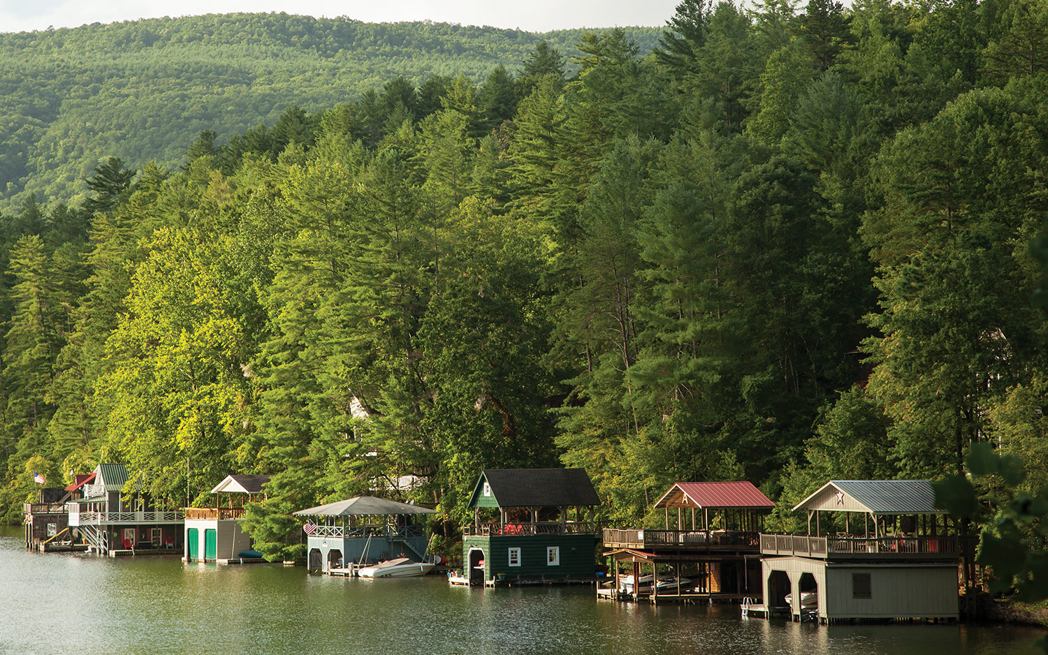 Two Days Away: Lakeside Idyll in Lake Rabun, Georgia