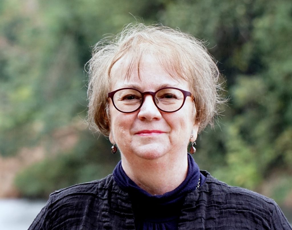 Elizabeth Hardinger : All the Forgivenesses - Southern Lady Magazine