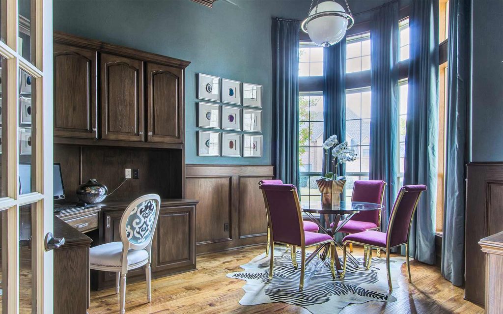 Design Emily Johnston Larkin of EJ Interiors; Photography by Lance Selgo