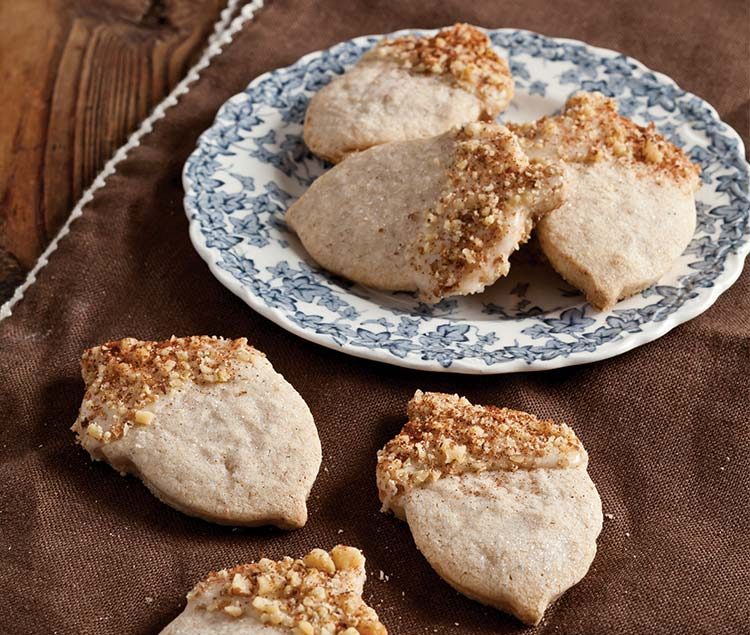 Chai-Spiced Acorn Cookies with Eggnog Glaze