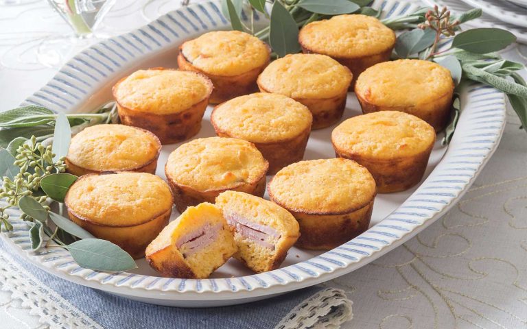 Corn Muffin Ham Sliders 