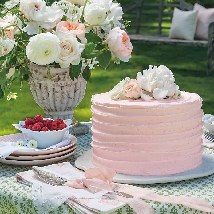 Alfresco Easter Brunch: Raspberry Cloud Cake