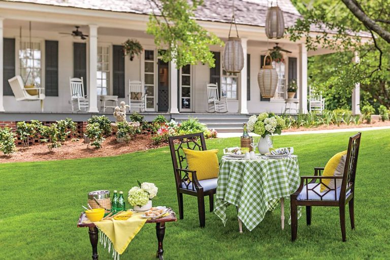 Table for two adorned with green, yellow, and white accents
