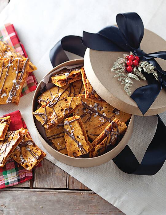 Chocolate-drizzled honeycomb in a holiday box