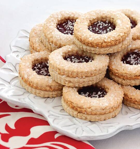 Cranberry Linzer Cookies