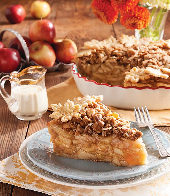 Caramel Apple Pie with Oatmeal-Almond Crumble