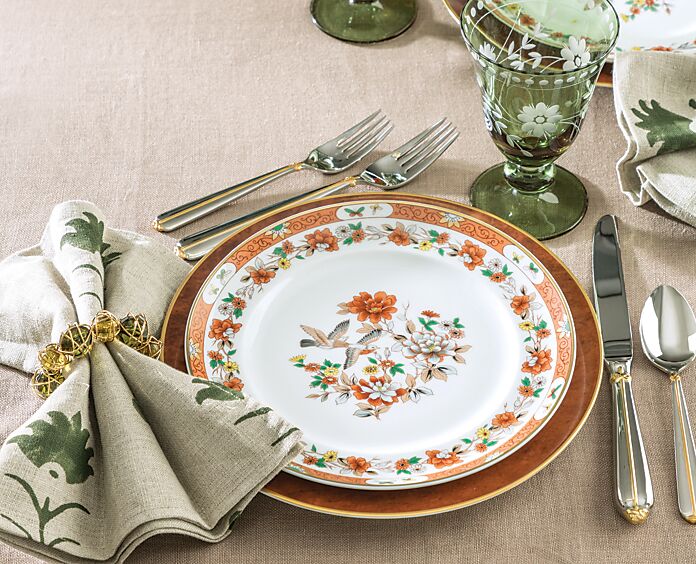 Radiant Table Settings for Autumn