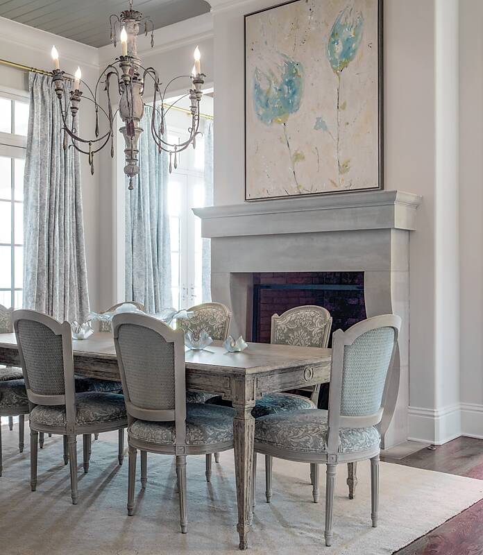 Serene Shades of Blue & Classic Finery in an Arkansas Home