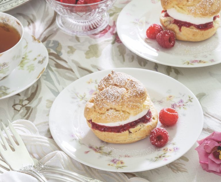 Raspberry Cream Puffs