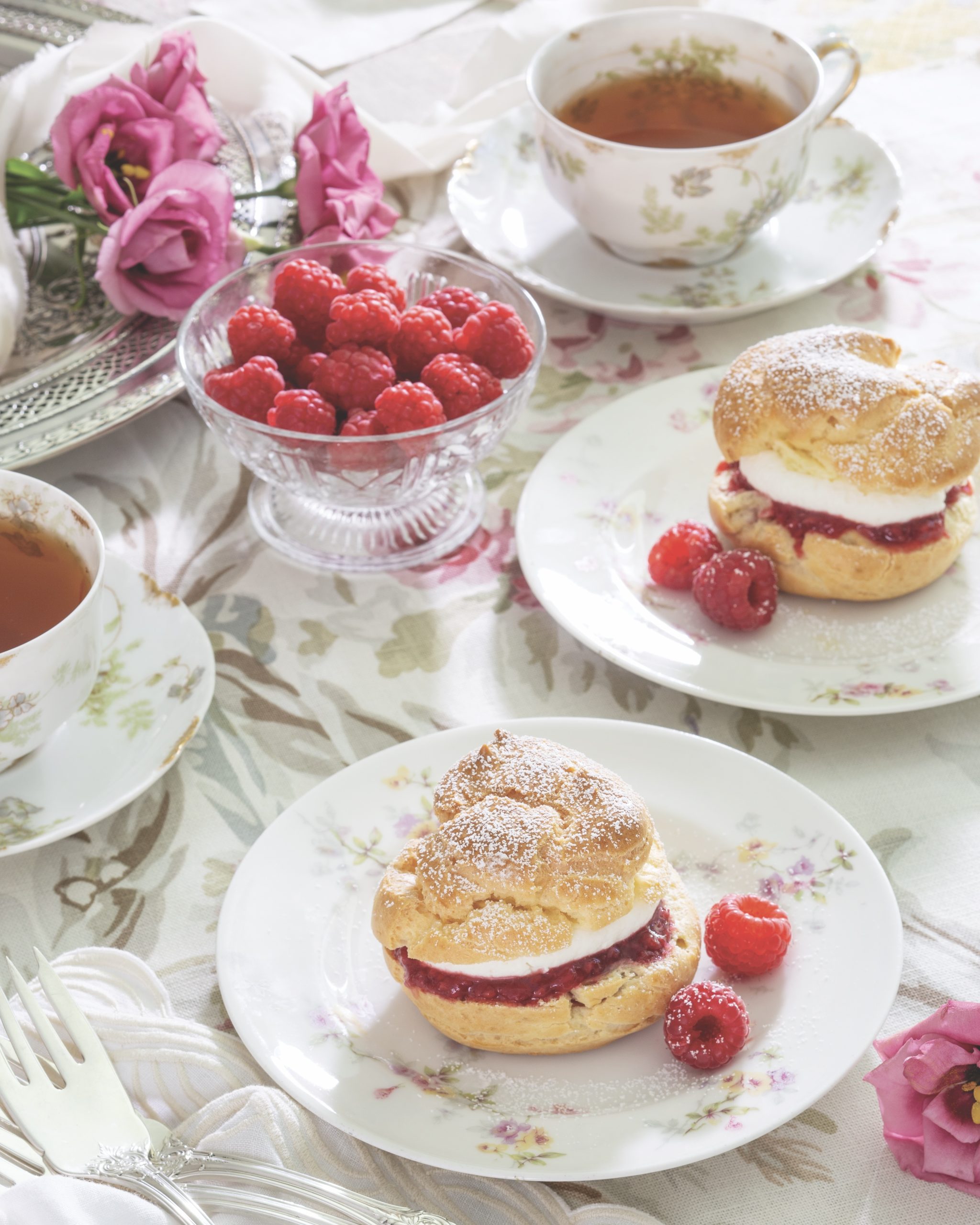 Raspberry Cream Puffs