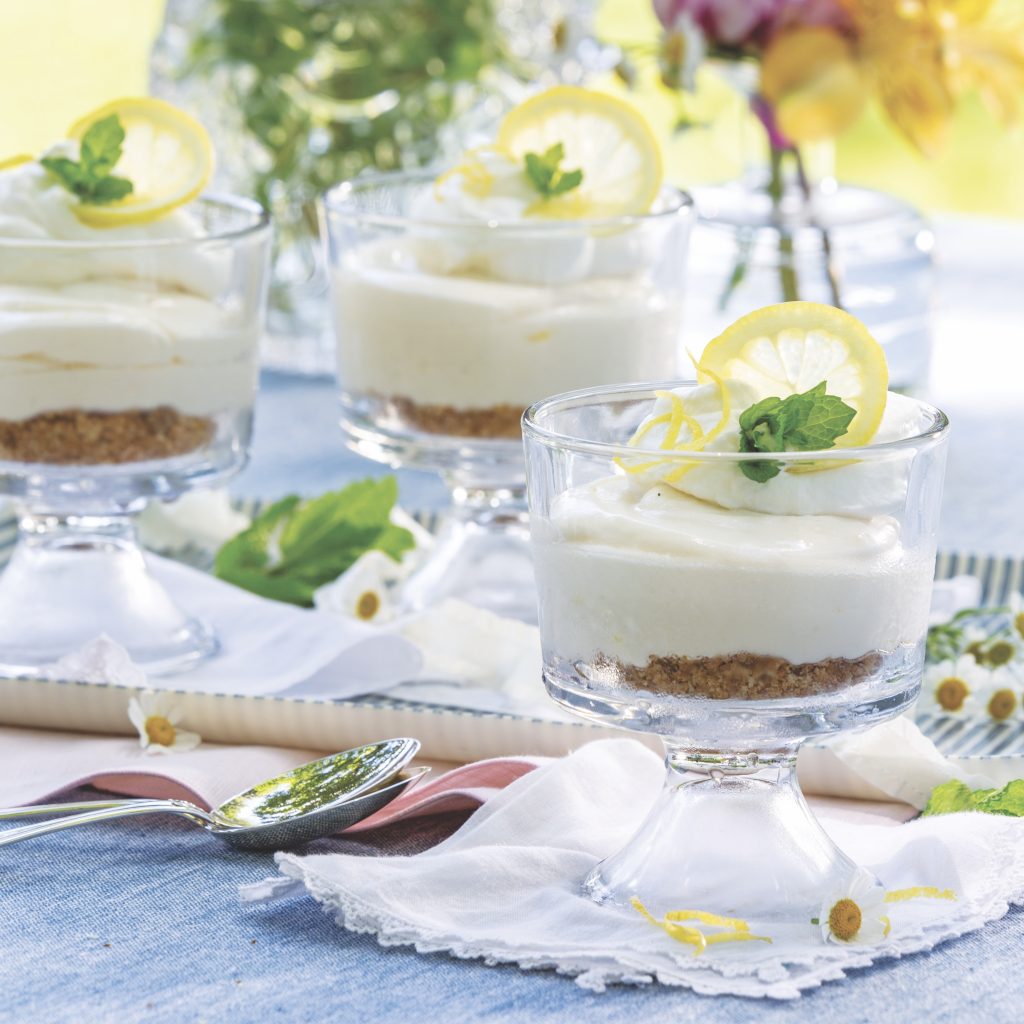 Lemon Curd Cheesecake Cups