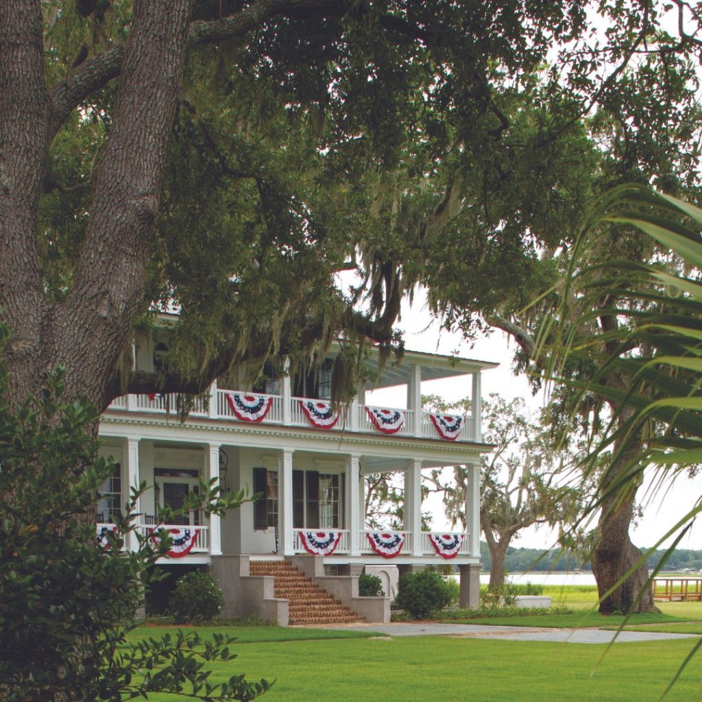 Home and trees in Beaufort, SC