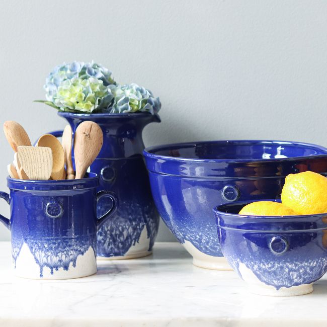 Blue-and-white glazed ceramic vessels 
