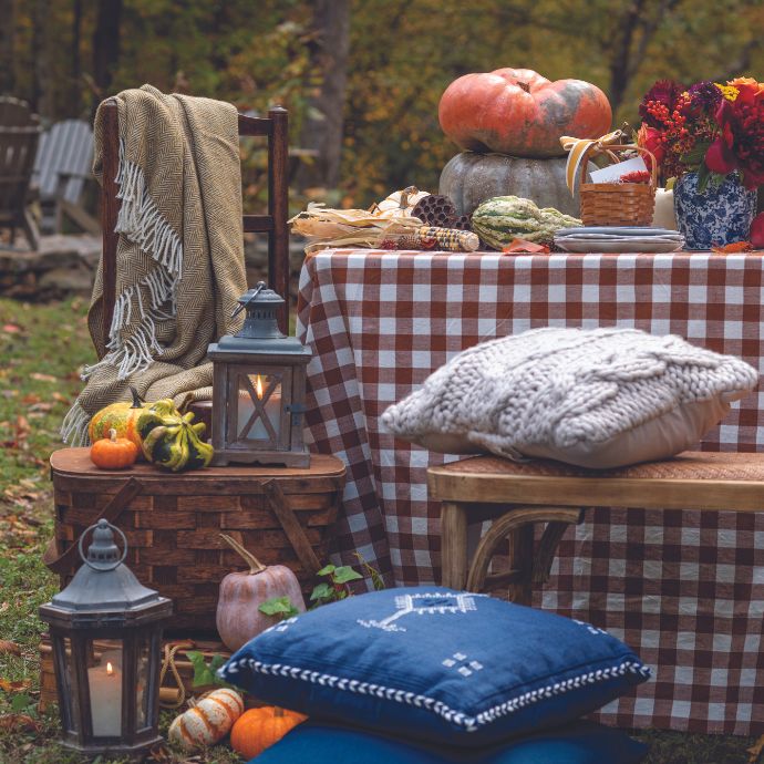 7 Cozy Settings for Fall