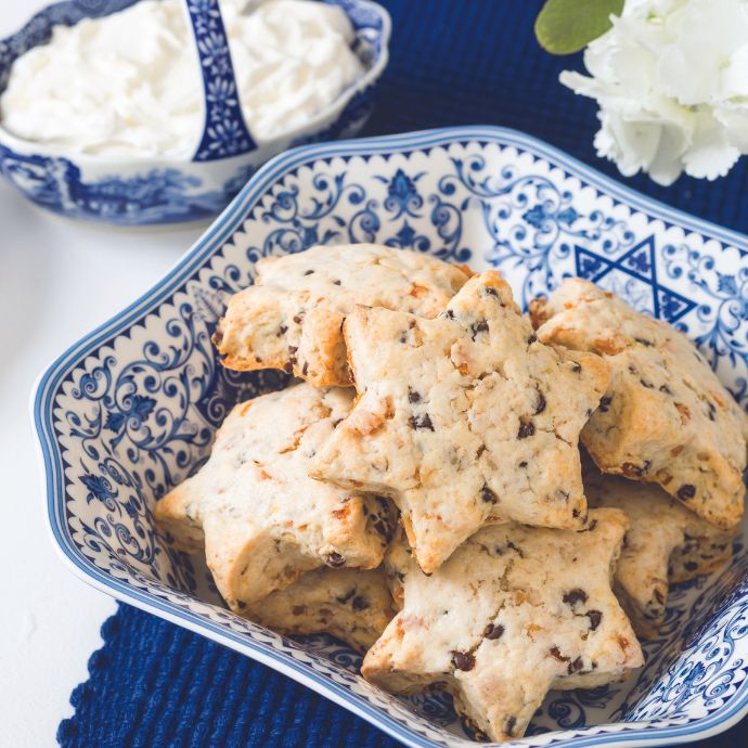 Star-shaped scones