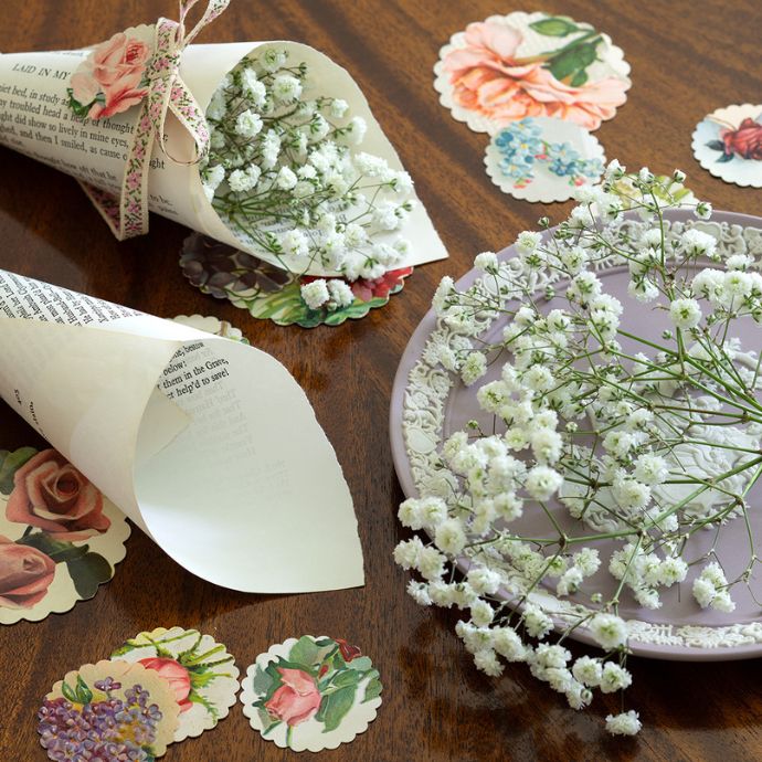 Valentine's tabletop posy step 3