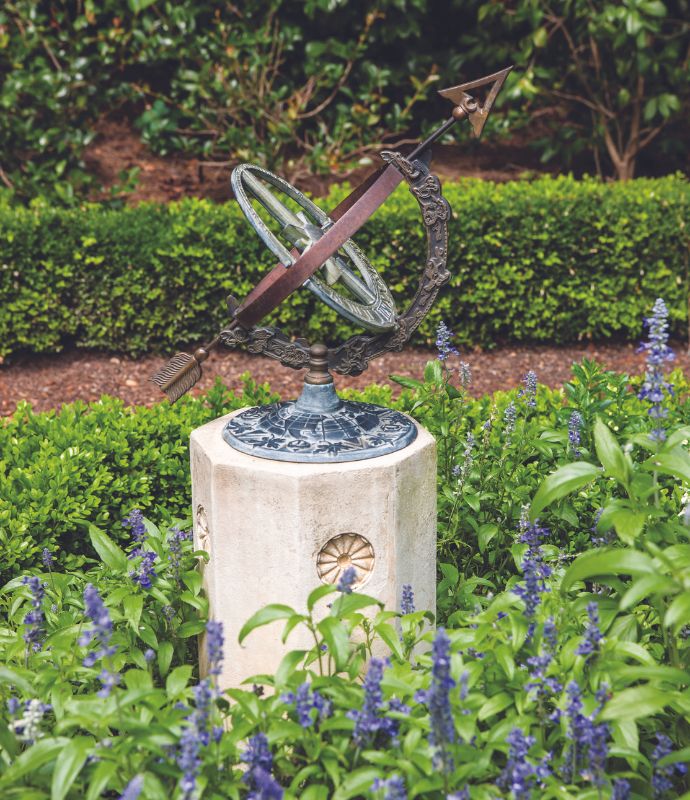 Arrow sculpture in a garden